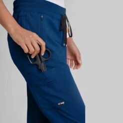 Pantalón Liso Mujer 5 Bolsillos - Grey's Anatomy -Enfermania pantalon liso mujer 5 bolsillos grey s anatomy 4