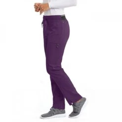 Pantalón Liso Mujer Cintura Elástica Berenjena Grey's Anatomy 7 Pantalón Liso Mujer Cintura Elástica Berenjena Grey's Anatomy -Enfermania pantalon liso mujer cintura elastica berenjena grey s anatomy 3